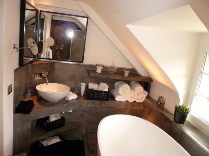 2 Bedrooms Cottage