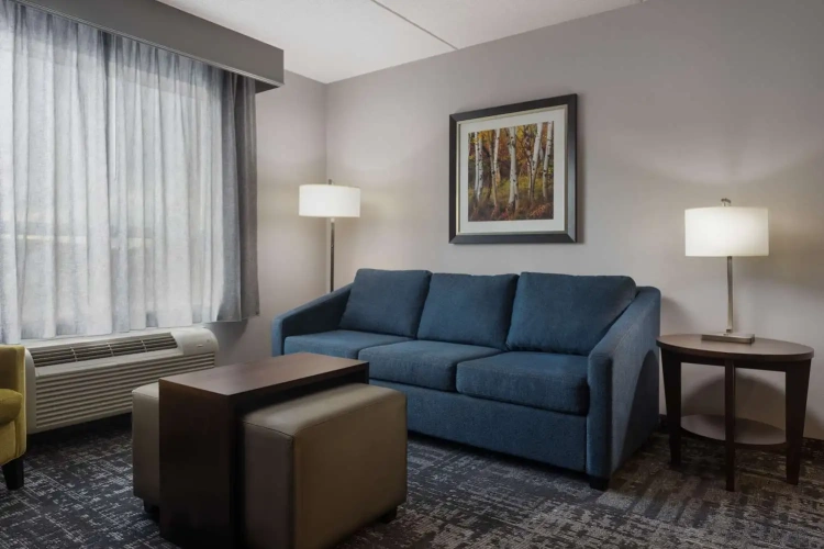 2 Bedrooms Suite