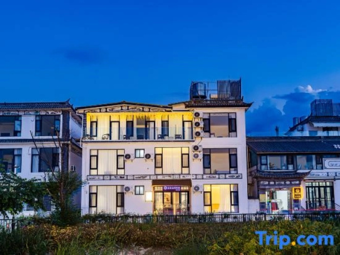 Floral Hotel·Dali coastal clear sea view Hotel