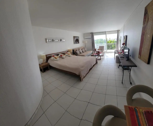 Villa Orient Bay