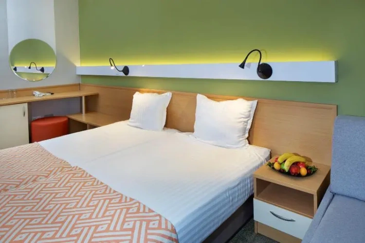 Deluxe Twin room with balcony