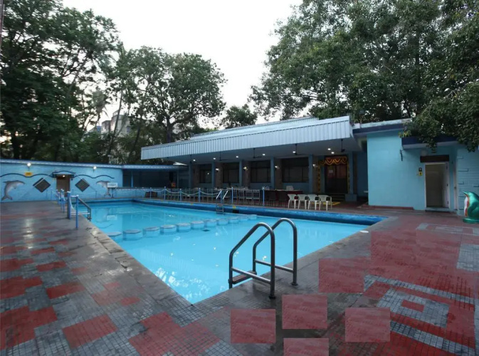 New Woodlands Hotel