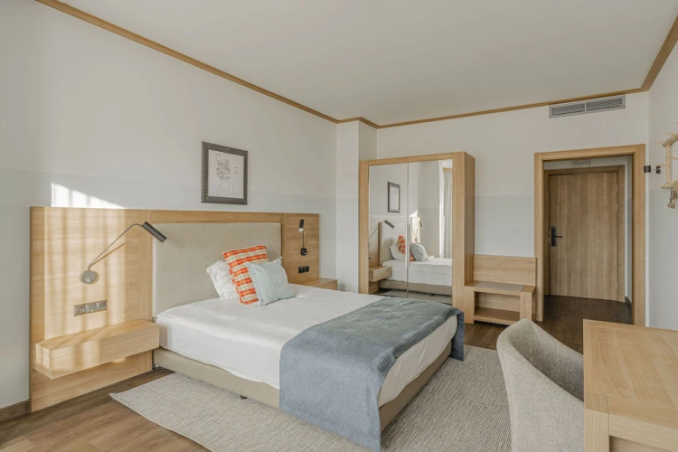 WorkNomads LAB Hotel-Coliving & Coworking