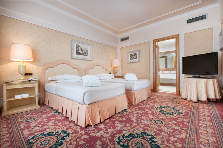 Royal Hotel Carlton photo 25