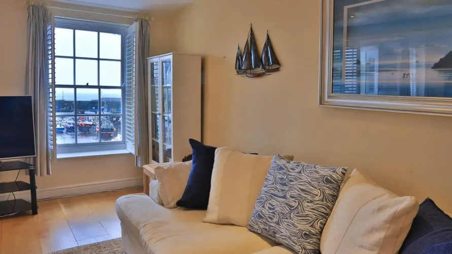 Harbourside Apartment