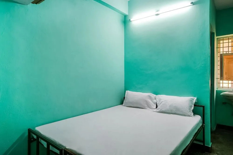 Spot on 44572 Jain Residency