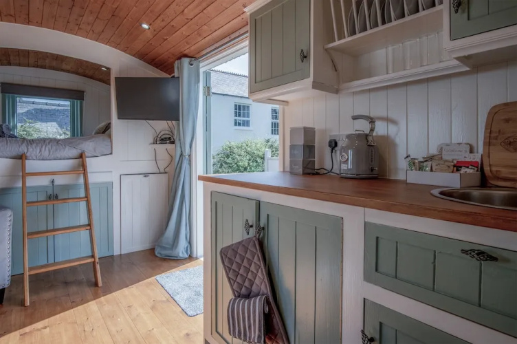 Willow - 1 Bedroom - Amroth