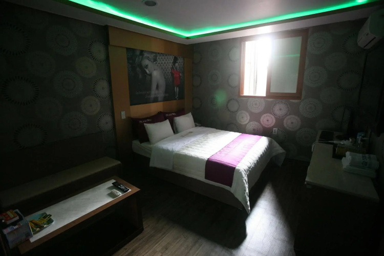 Castle Motel