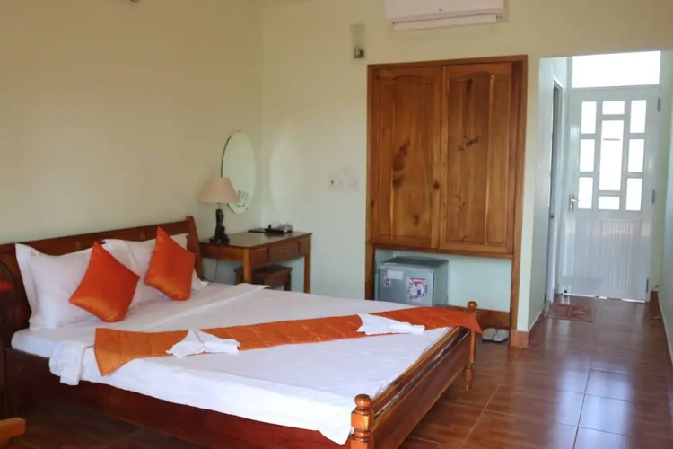 Standard Double room with balcony and with sea view