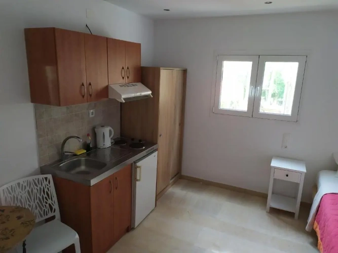 Economy Quadruple room