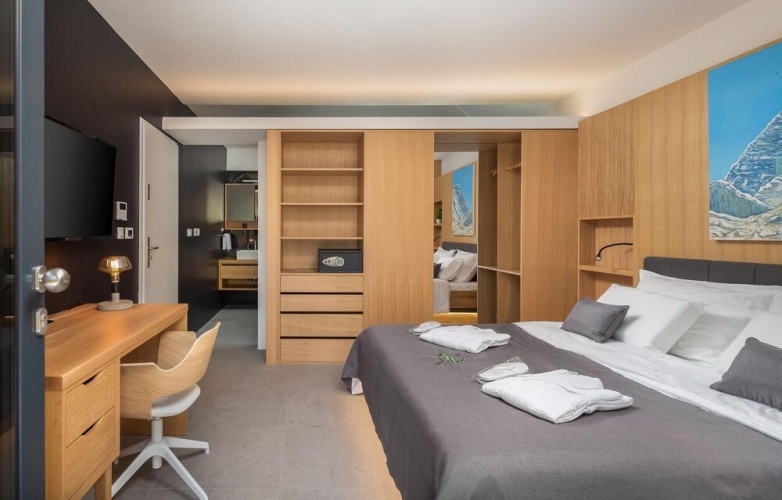 Guest rooms
