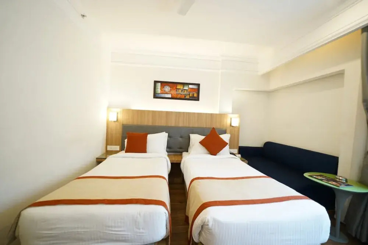 New Hotel Broadway
