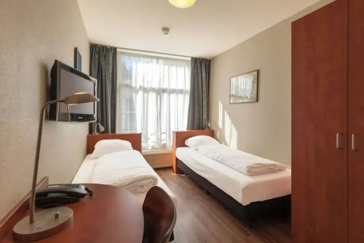 A Train Hotel