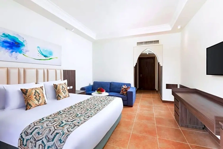 Deluxe Double room with partial sea view