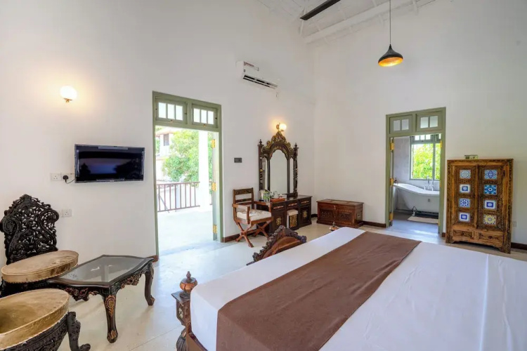 Amara Chairmans Bungalow
