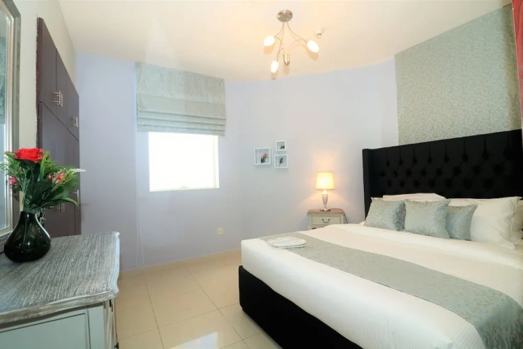 2 Bedrooms Apartment with balcony