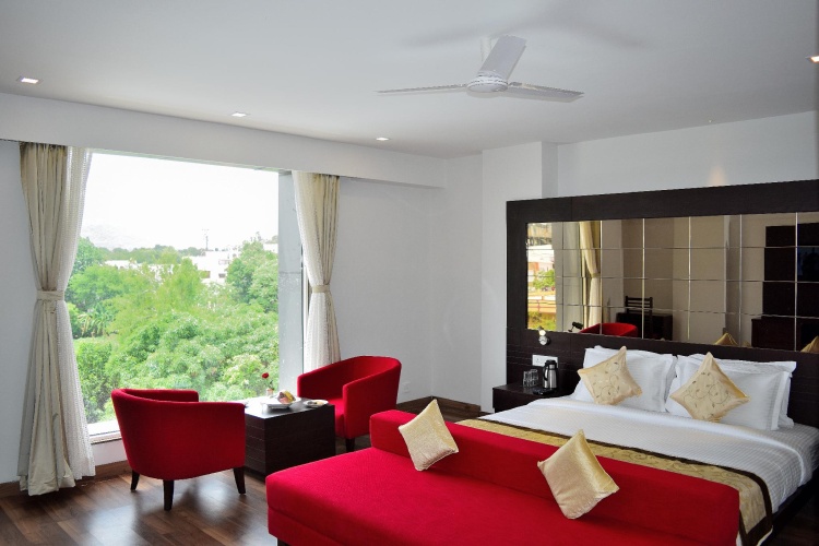 Luxury room