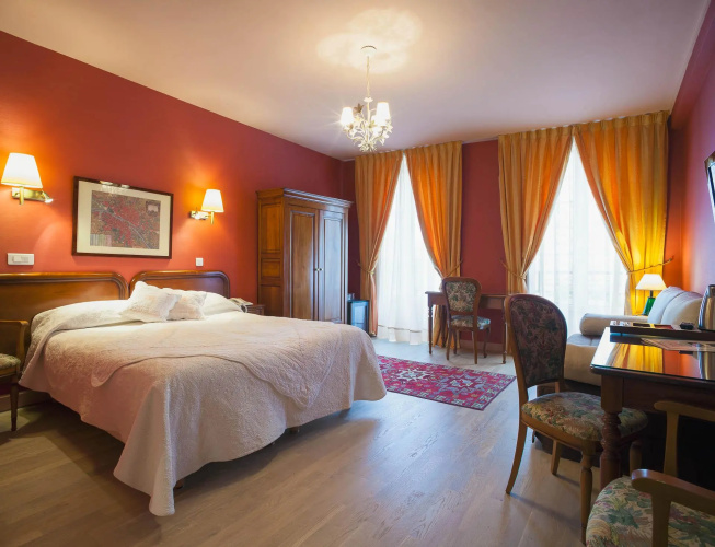 Hotel du Palais Bourbon