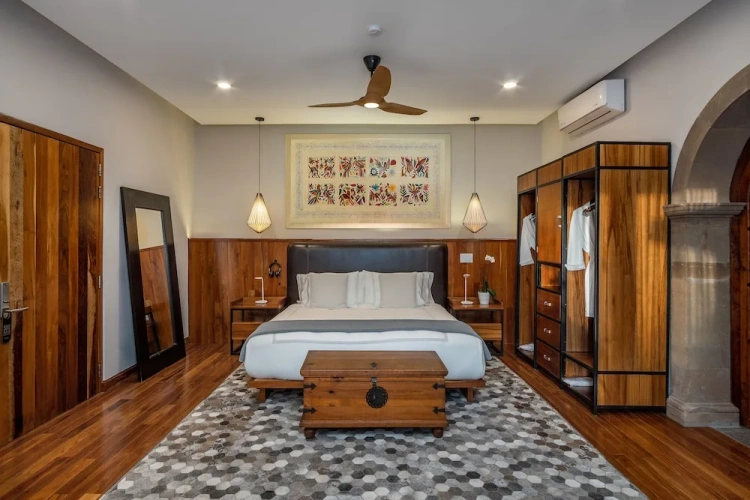 Deluxe Double room with balcony