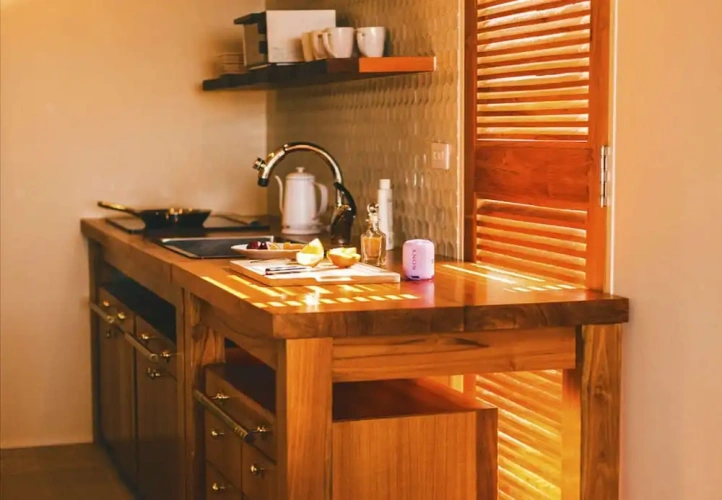 3 Bedrooms Executive Suite with ocean view