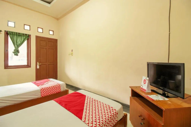 OYO 370 Hotel Sofia Pangandaran