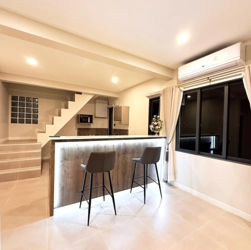 4 Bedrooms Deluxe Villa beachfront