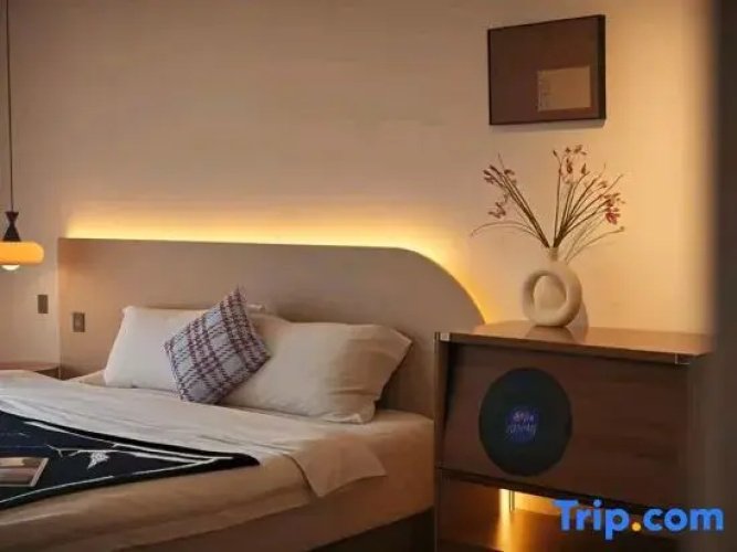 Nanning Yuanye Qu River View Homestay