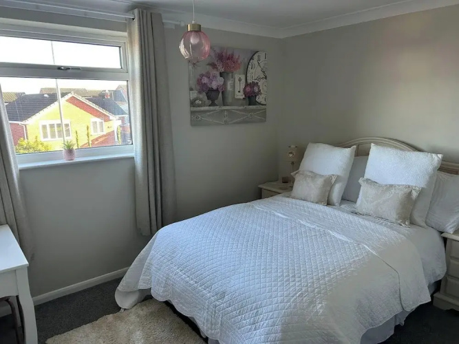 Peak District - 2 Beds - Sleeps 4 - Pet Friendly