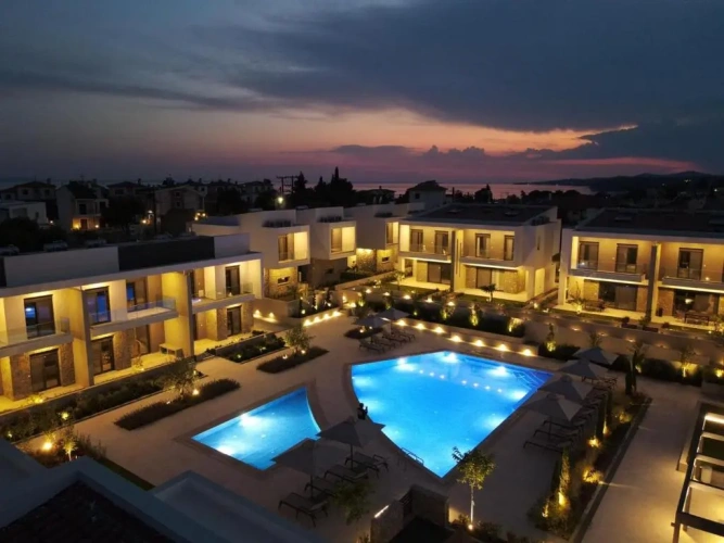 3 Bedrooms Villa