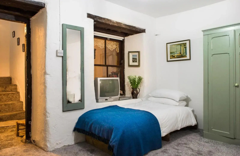 Cleo Gallery Apartments