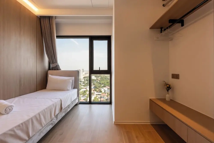 2 Bedrooms Economy Apartment with river view