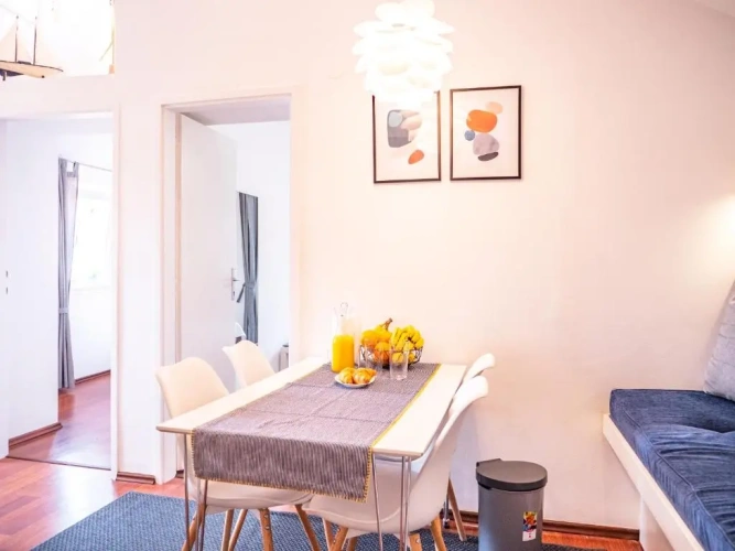 2 Bedrooms Apartment with sea view