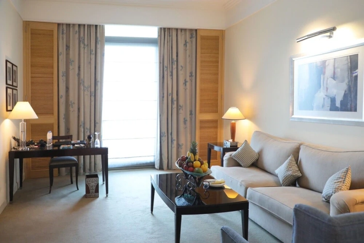 Ambassador Double Suite