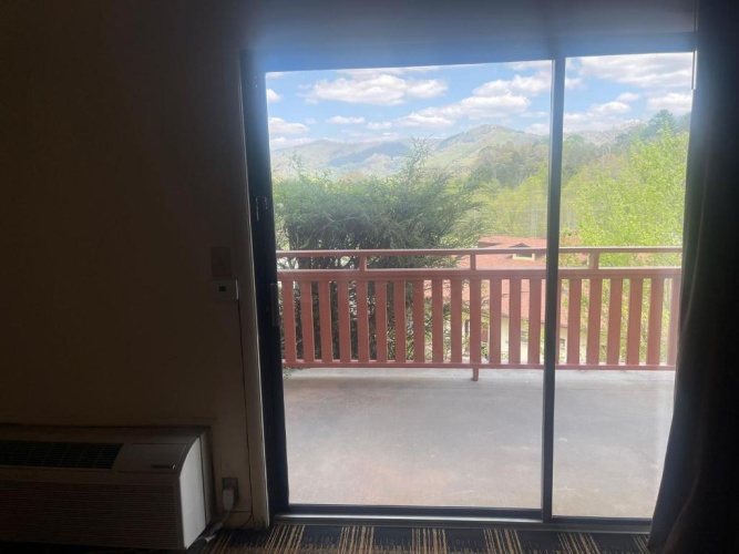 Deluxe Double Suite with balcony