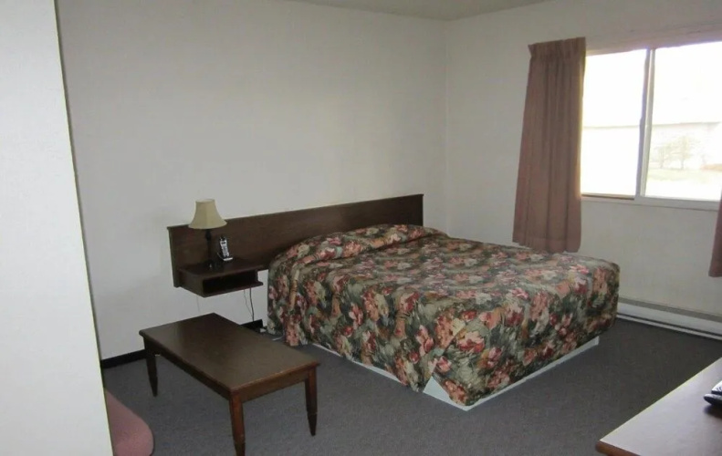 Brother's Inn Motel