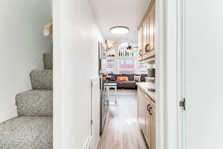 Pet-friendly Show Low Cabin w/ Trail Access!