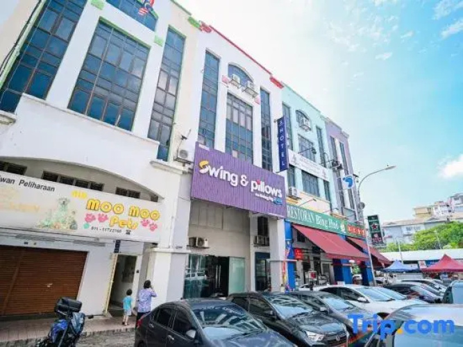 Swing & Pillows @ KL Kuchai Lama
