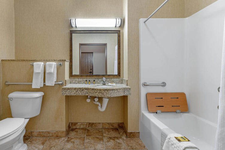 Best Western Plus Capital Inn photo 9