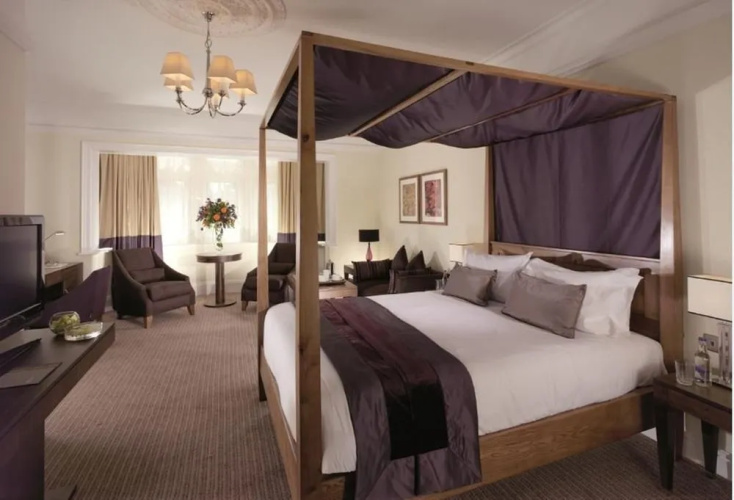 Regency Park Hotel