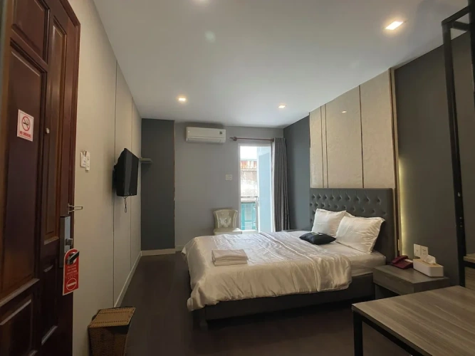 Deluxe room with balcony