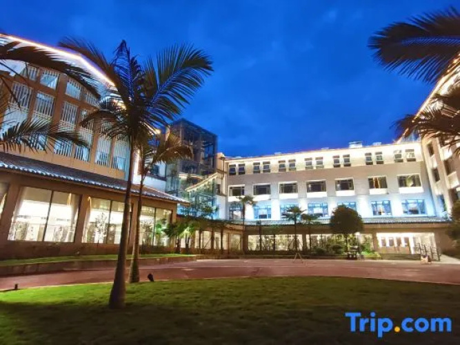 Yunding Hot Spring Hotel