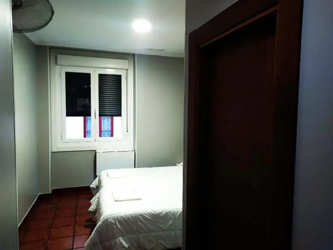 Pensión La Bilbaina - Albergue Logroño