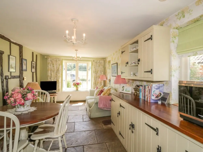 Waveney Cottage