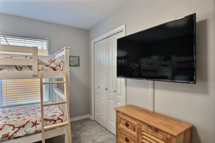 Seabbatical - 3 Br Home