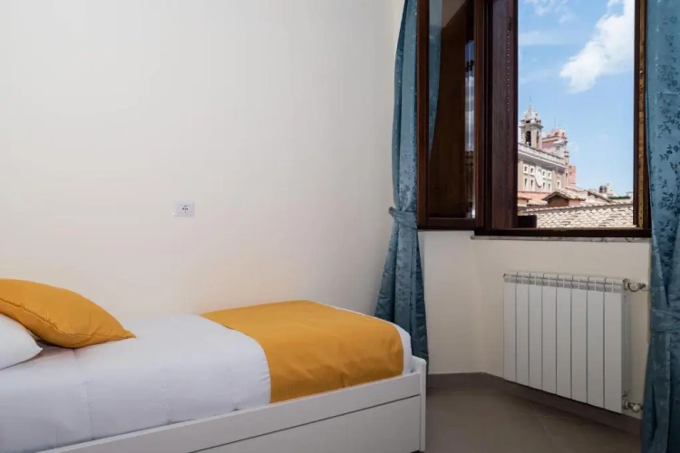 Classic Quadruple room