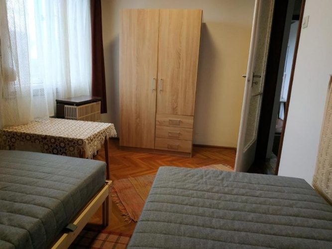 2 Bedrooms Cottage