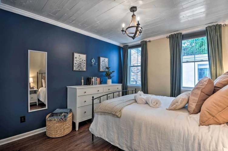 Classic Fells Point Condo on Broadway Square!