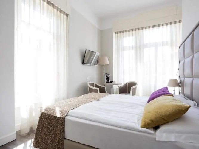Superior Double room with balcony