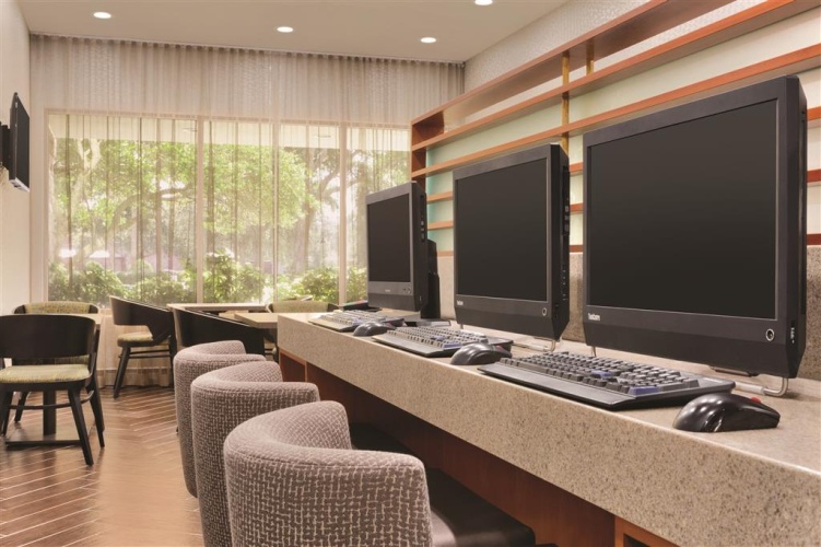 Embassy Suites by Hilton Orlando International Drive ICON Pa photo 16