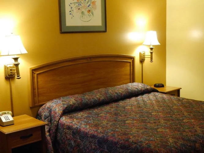 Budget Inn